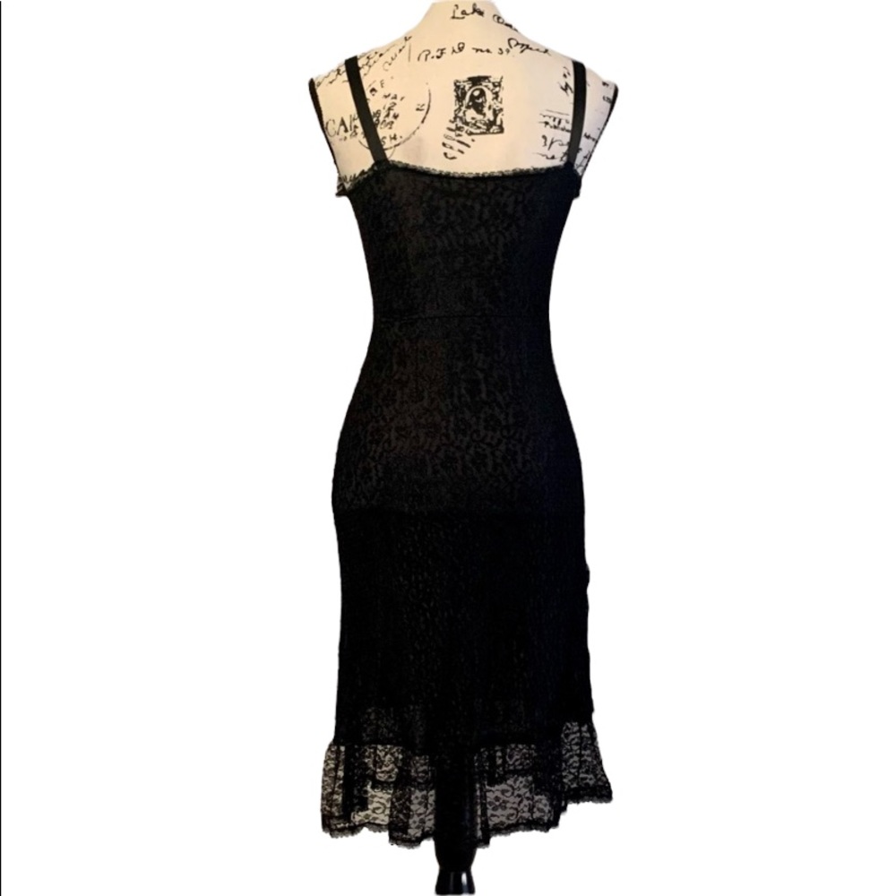 * ON HOLD FOR Huntress * Vintage Sexy Black Lace Slip - Picture 6 of 9